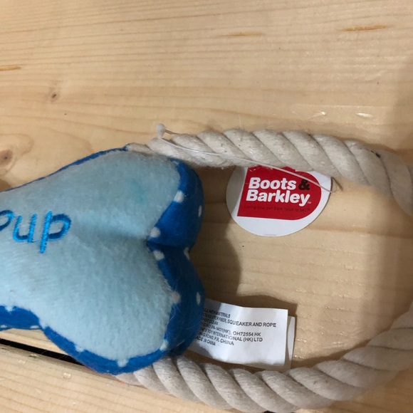 Boots Barkley tough puppy durable squeaky big pet toy New with tags Length 14.5” - Picture 3 of 5